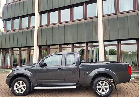 Nissan Navara King Cab SE 4X4 Nur 139 Tkm-AHK-LKW-Zulassung !