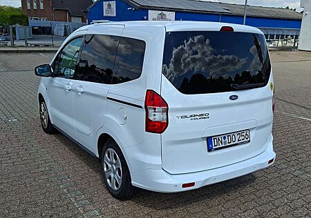 Ford Tourneo Courier 1.0 EcoBoost Trend