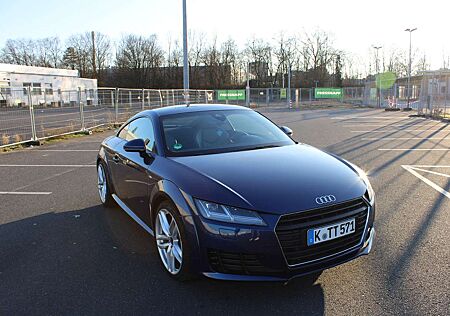 Audi TT Coupe 1.8 TFSI S tronic