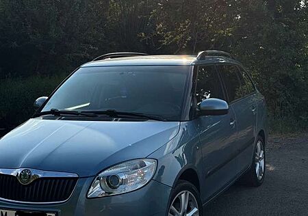 Skoda Fabia 1.6 16V Combi STYLE Edition