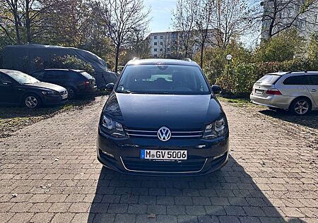 VW Sharan Volkswagen 2.0 TDI DSG BlueMotion Technology Life