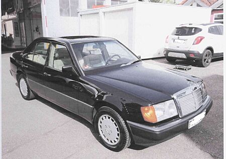 Mercedes-Benz 250 Turbo Diesel