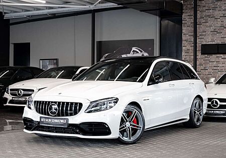Mercedes-Benz C 63 AMG C63S AMG|AMG PERF.AGA|NIGHT-PAKET|BURMESTER|PANO