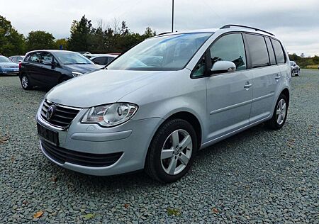 VW Touran Volkswagen United*7Sitze*AHZV*Navi*SHZG*Klima