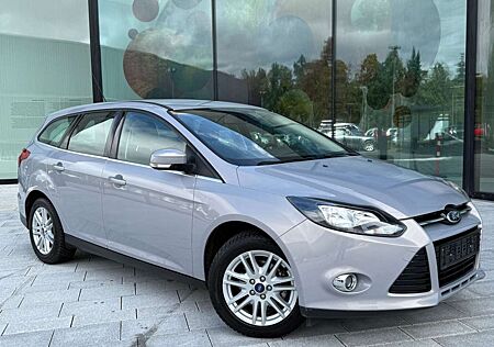 Ford Focus Turnier Titanium*CAM*NAVI*SHZ*1Hand*69TKM*