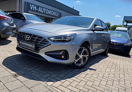 Hyundai i30 16"Alu*LED HSW&Appl&Android+R.KAMERA&PDCvo&hi+Sihz