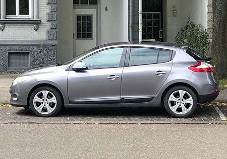 Renault Megane Fließheck Diesel dCi 130 FAP Expression