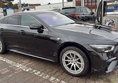 Mercedes-Benz AMG GT 43 4Matic+ Perf. Nappa Carbon Luftfederung MBUX