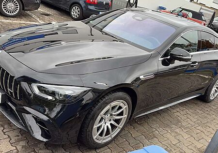 Mercedes-Benz AMG GT 43 4Matic+ Perf. Nappa Carbon Luftfederung MBUX