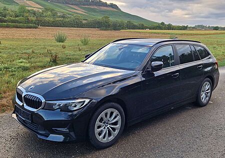 BMW 318 d Touring *Ink.19%*Sportsitze*Navi*KAM*LED*1Hand*8Fach