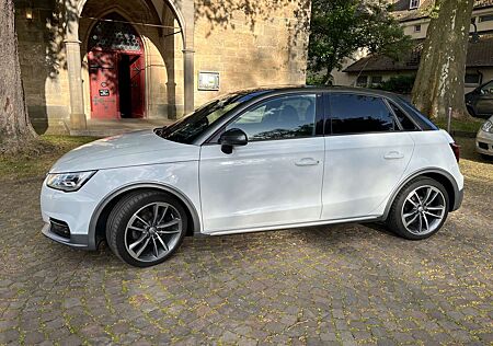 Audi A1 1.0 TFSI ultra Sportbackdesign
