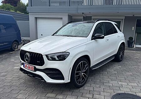 Mercedes-Benz GLE 400 d * AMG+Night+AHK+Distronic+22"Alu !