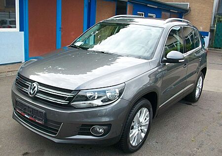 VW Tiguan Volkswagen 2.0 TSI Life 4Motion*DSG*Navi*PDC*Top*