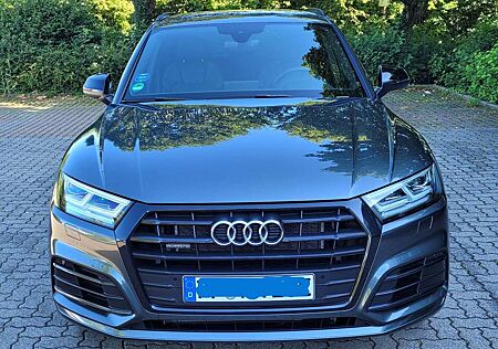 Audi Q5 50 TFSI e quattro S tronic, AHK,LED,20Zoll
