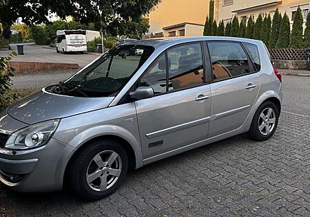 Renault Scenic 1.6 16V Dynamique