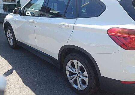 BMW X1 sDrive 18 d Advantage
