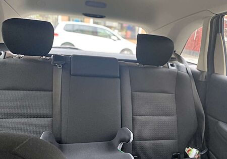 Mercedes-Benz B 170