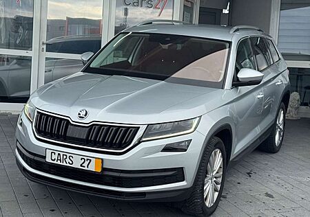 Skoda Kodiaq Style 4x4 DSG 7-Sitzer Navi LED AHK PDC