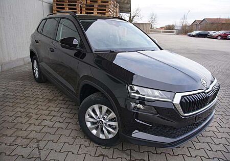 Skoda Karoq 1.5TSI DSG AHK Navi/MirrorLi Kamera LED
