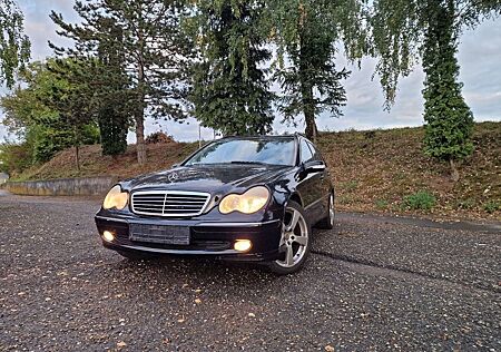 Mercedes-Benz C 180 T Kompressor Elegance