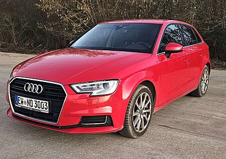 Audi A3 1.5 TSI Sportback design Vollausstattung