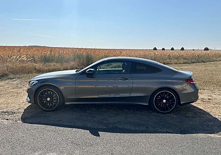 Mercedes-Benz C 43 AMG AMG C 43 Coupe mit Junge Sterne Garantie!