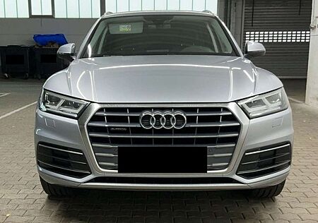 Audi Q5 2.0 TDI quattro