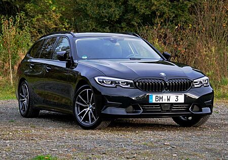 BMW 320d 320 Touring Sport Shadow Line Aut PanDach AHK