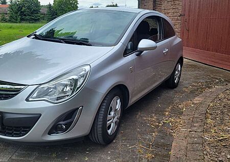 Opel Corsa 1.4 - 2 Hand - Klima . Insp. Neu