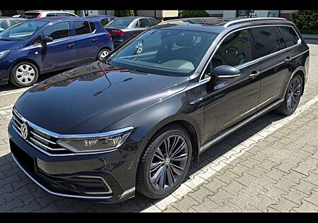 VW Passat Variant Volkswagen GTE 1.4 TSI - 156 PS / 115 kW - Plug-In-Hybrid DSG