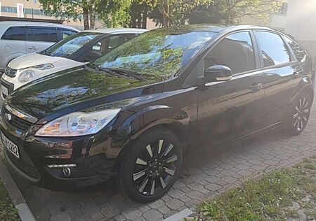 Ford Focus 1.8 Black Magic