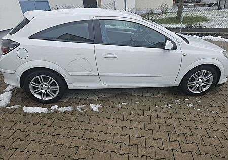 Opel Astra Sport