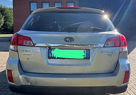 Subaru Outback 2.0d Exclusive lineartronic