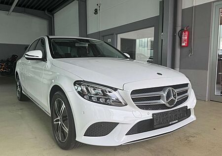 Mercedes-Benz C 200 d Lim. Aut. Avantgarde+LED
