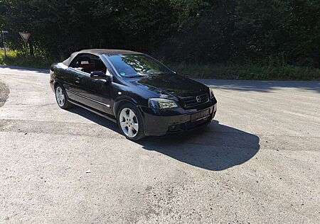Opel Astra Cabrio 1.8 16V Linea Rossa