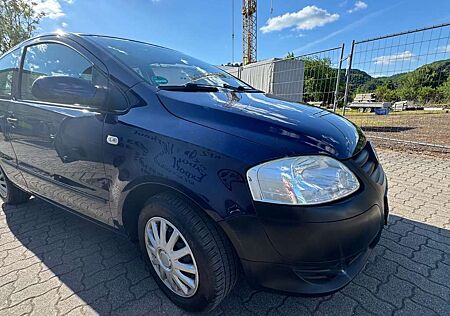 VW Fox Volkswagen KlimaAllw.Reifen+TÜV+Bremse neuErst lesen!FP