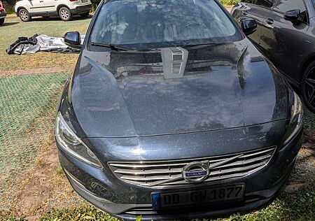 Volvo S60 T5