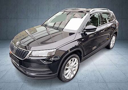 Skoda Karoq Clever 1.5 TSI DSG LED Navi Rückfahrkamera ACC
