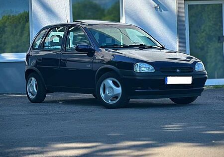 Opel Corsa B mit TÜV - Sehr guter Zustand