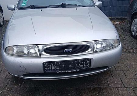 Ford Fiesta Ghia