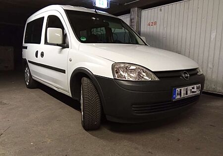 Opel Combo 1.6, Scheckheft gepflegt 57000 KM , erste Besitzer