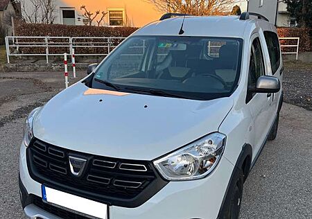 Dacia Dokker TCe 130 GPF Stepway Plus inkl Campingausbau