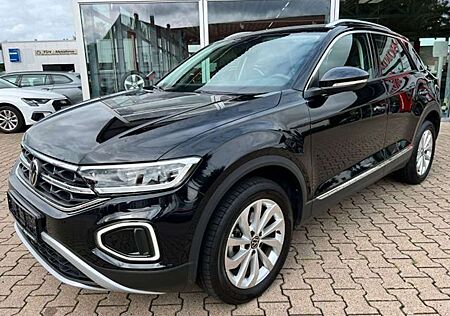 VW T-Roc Volkswagen 1.5 TSI DSG Style LED-PLUS ACC RFK APP EHK Style