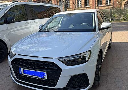 Audi A1 35 TFSI advanced
