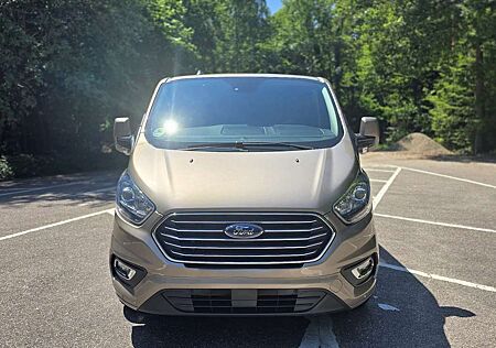 Ford Transit Custom 320 L1 Tourneo Titanium