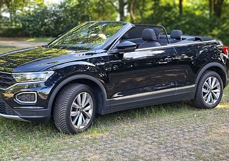 VW T-Roc Volkswagen active/DSG/kamera/Werksgarantie