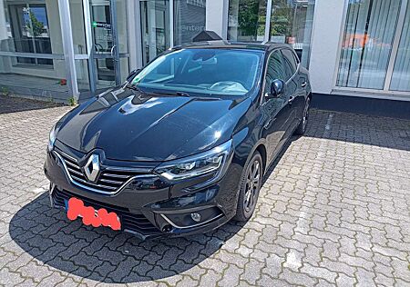 Renault Megane ENERGY TCe 130 Start & Stop Bose Edition