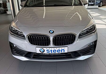 BMW 220i 220 Active Tourer Aut. Advantage