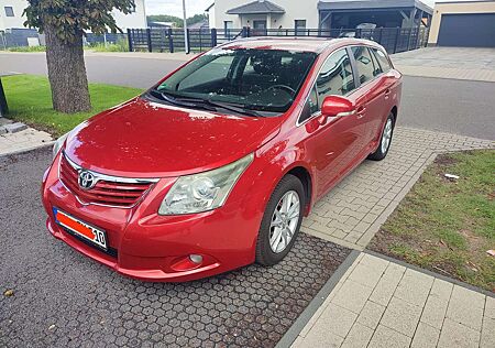 Toyota Avensis Combi 1.8 Executive