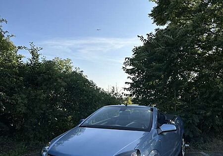 Opel Astra Twin Top 1.6 Cosmo